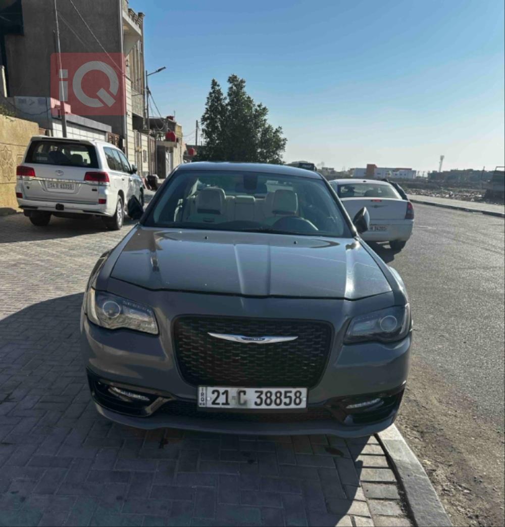Chrysler 300